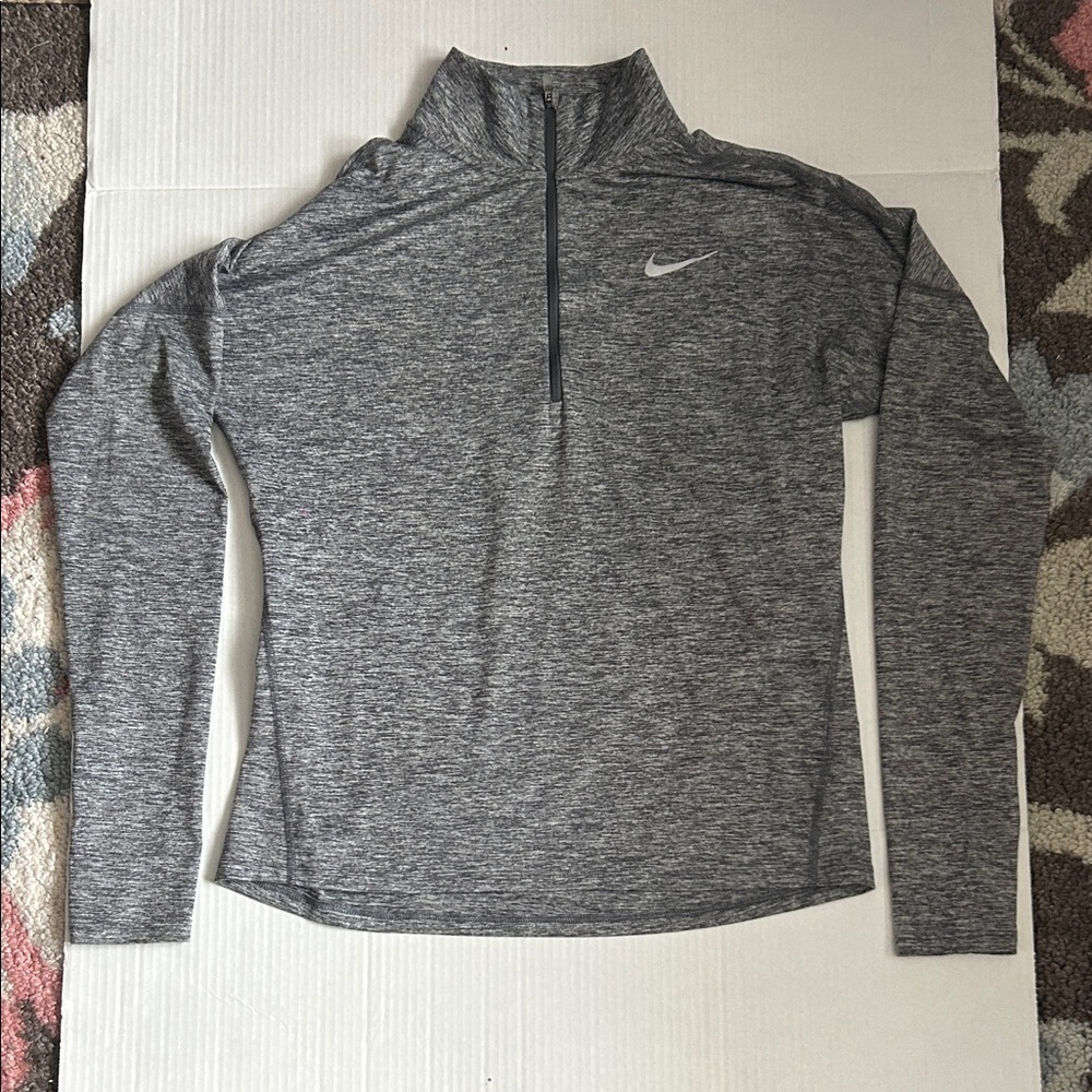 Nike Women's running half zip grey
